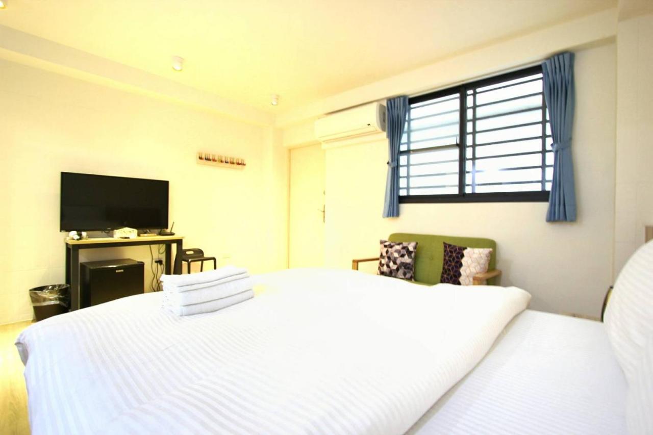 Canal Walk Inn ไถหนาน ภายนอก รูปภาพ